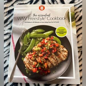 Weight Watchers Essential Freestyle Cookbook